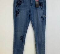 WOmen jean bulk liquidation pallet