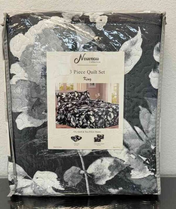 Bed Linen Sheets and Comforter Sets - Image 7