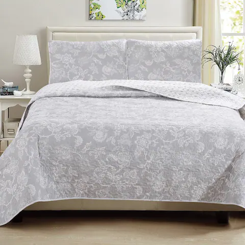 Quilts and Bedspreads