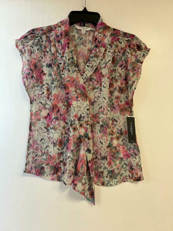 tops blouses pallets