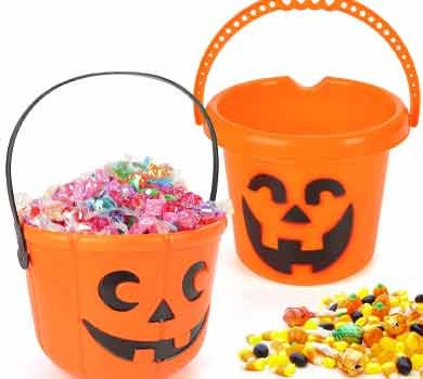 Treat-Buckets-Halloween