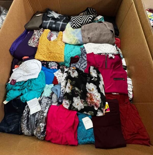 Papillon Designer Fashion Truckload - Image 3