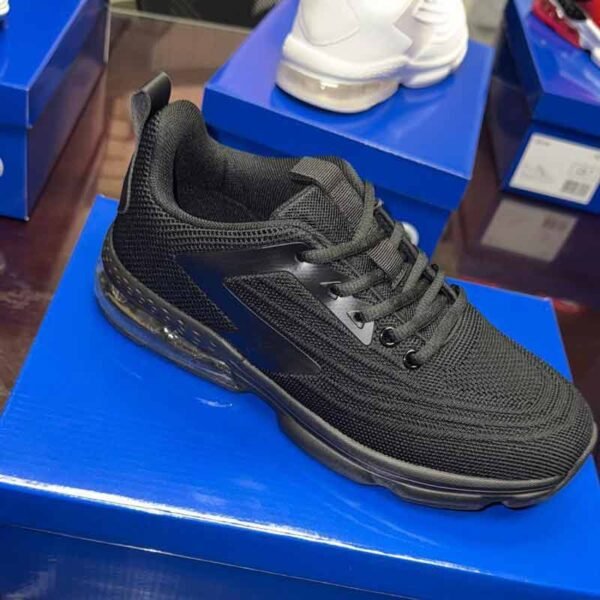 black-jerko-sneaker-sport Mixed Athletic Sneakers Pallets