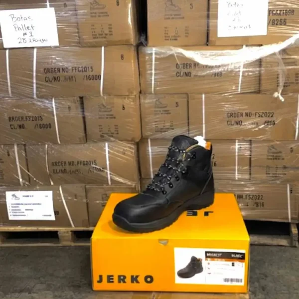 Brand-New Hiking Boots Wholesale Lot